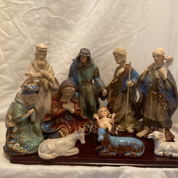 jcpenney Holiday Vintage Nativity Set Poshmark